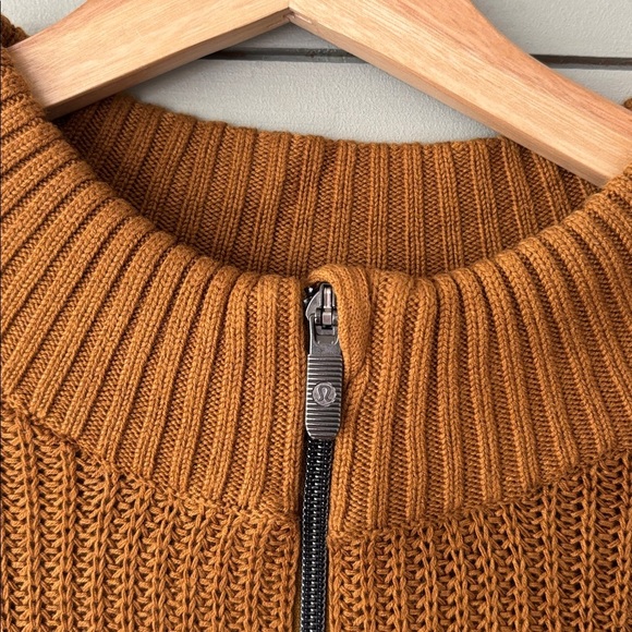 Lululemon Softer Still Wrap – Size M/L (Mustard Brown) - Picture 4 of 8